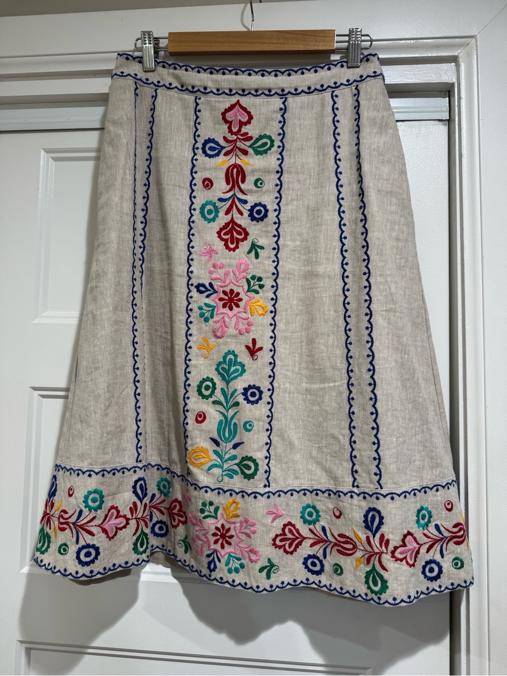 Boden Cream A-Line Skirt with Multicolor Floral Embroidery - Picture 8 of 15